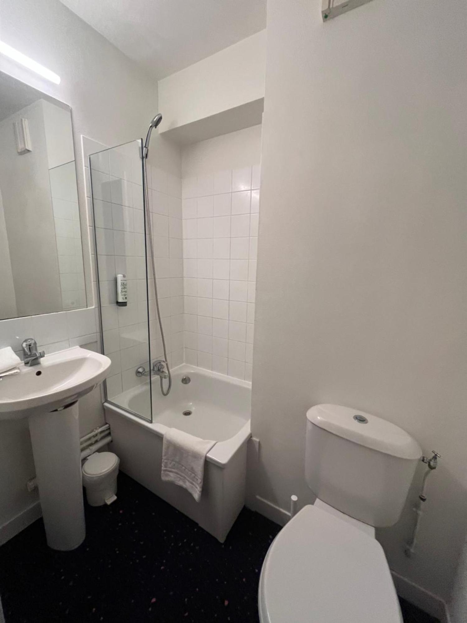 Appart'Hotel Laureades Clermont-Ferrand Centre Jaude מראה חיצוני תמונה