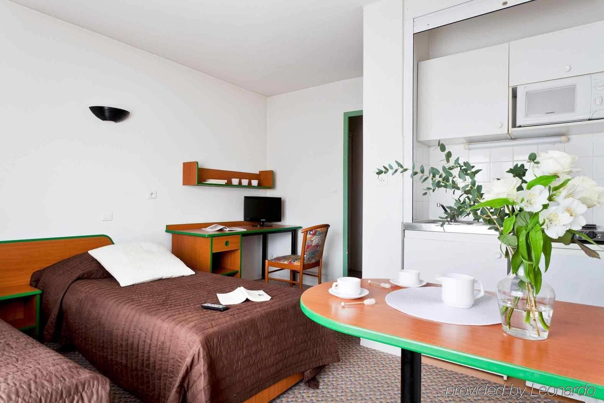 Appart'Hotel Laureades Clermont-Ferrand Centre Jaude מראה חיצוני תמונה