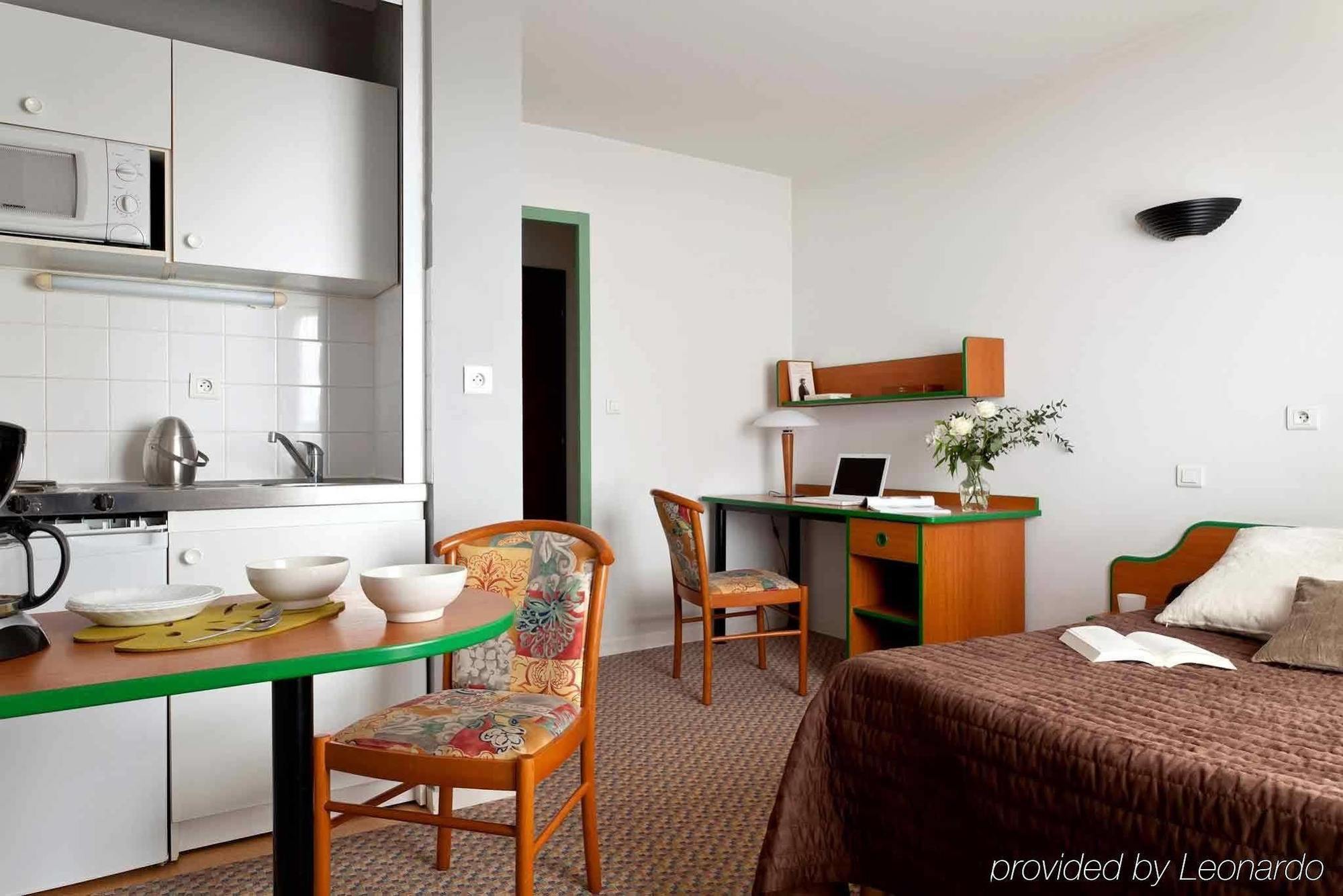 Appart'Hotel Laureades Clermont-Ferrand Centre Jaude מראה חיצוני תמונה